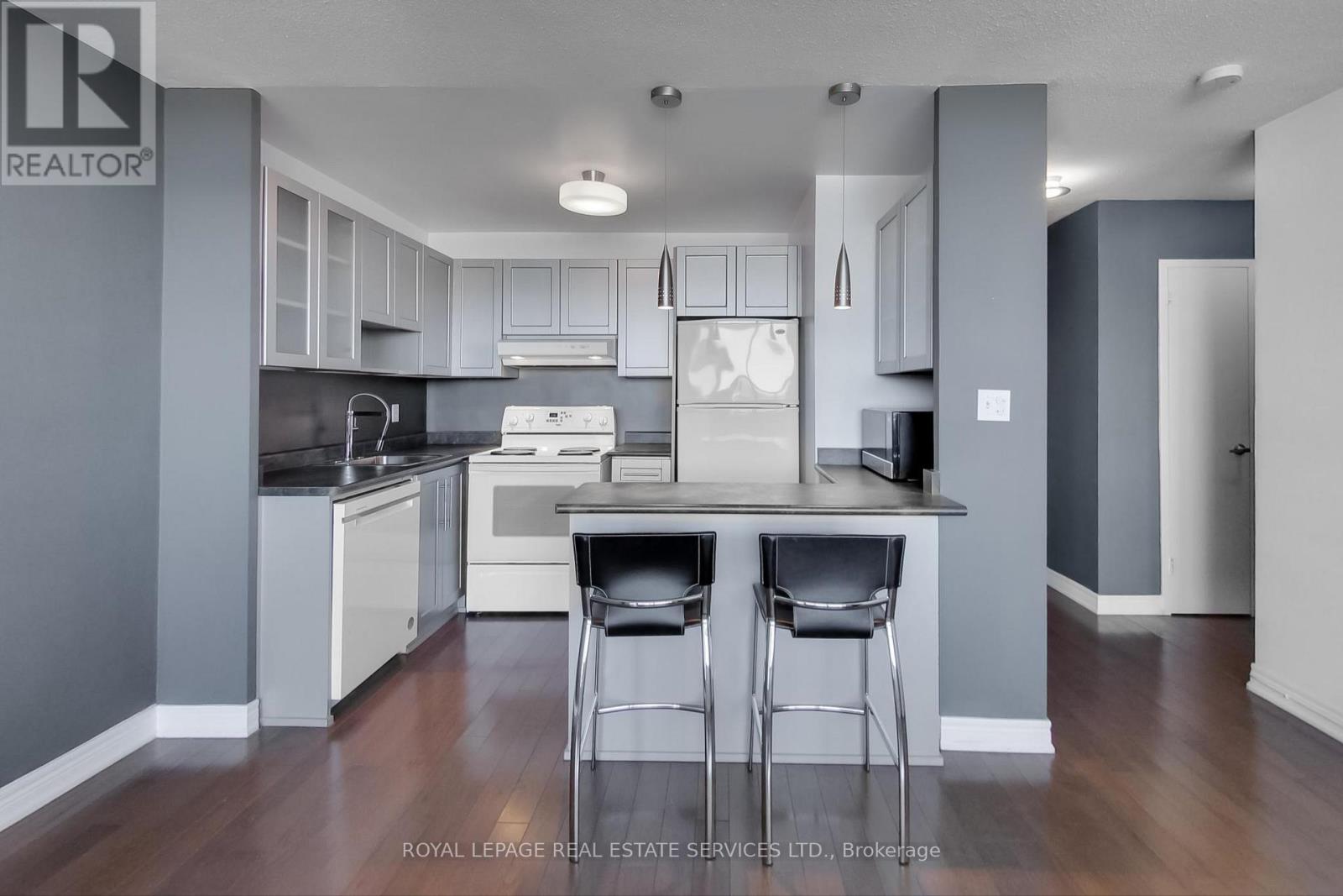 1412 - 40 Homewood Avenue, Toronto (Cabbagetown-South St. James Town), Ontario  M4Y 2K2 - Photo 5 - C12307010