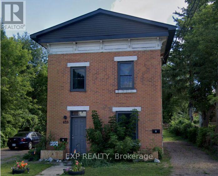 659 Mackay Street, Pembroke, Ontario  K8A 1G5 - Photo 7 - X12307137