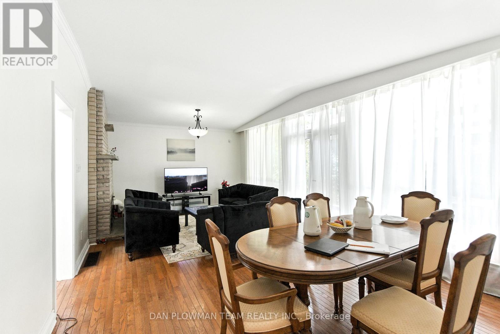 1748 Fairport Road, Pickering, Ontario  L1V 1S8 - Photo 8 - E12307019