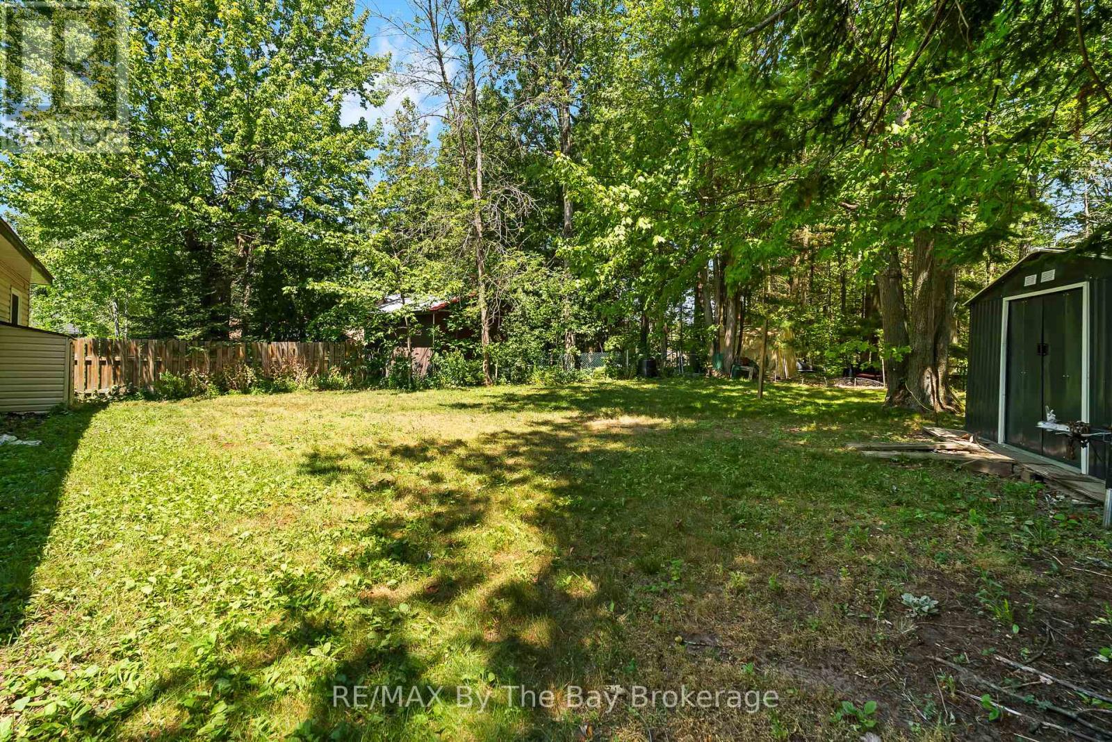 11 39th Street S, Wasaga Beach, Ontario  L9Z 1S2 - Photo 32 - S12307079