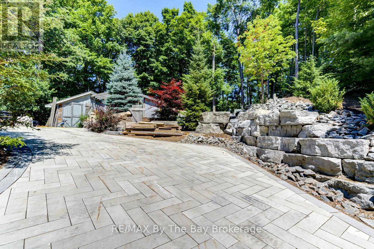 6 BEECH WOOD ROAD, Oro-Medonte, Ontario
