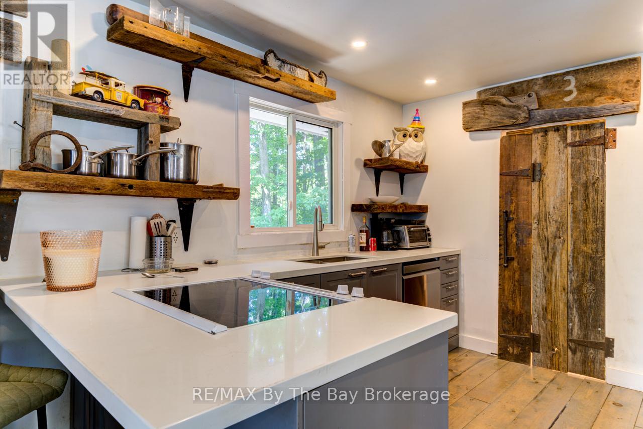 6 Beech Wood Road, Oro-Medonte, Ontario  L4M 4Y8 - Photo 14 - S12307226