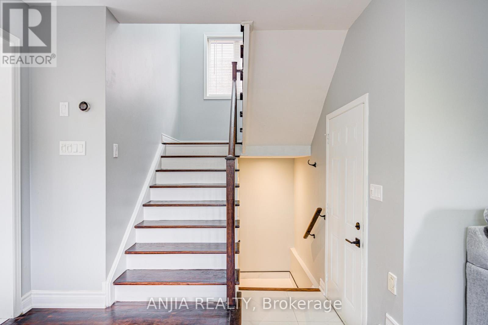 10 Ida Jane Grove, Whitchurch-Stouffville, Ontario  L4A 0S3 - Photo 13 - N12307009
