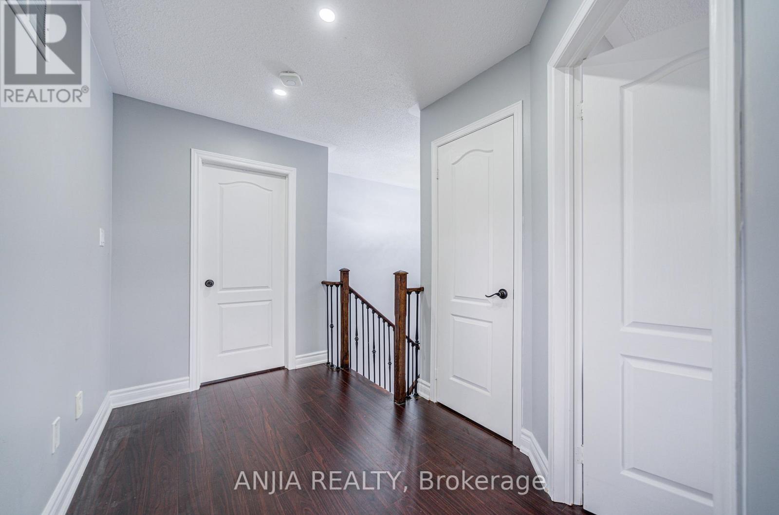 10 Ida Jane Grove, Whitchurch-Stouffville, Ontario  L4A 0S3 - Photo 23 - N12307009