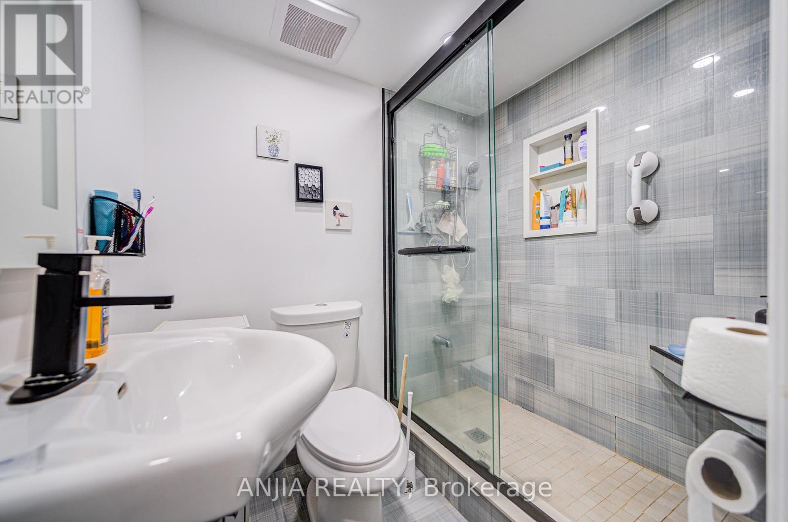 10 Ida Jane Grove, Whitchurch-Stouffville, Ontario  L4A 0S3 - Photo 43 - N12307009