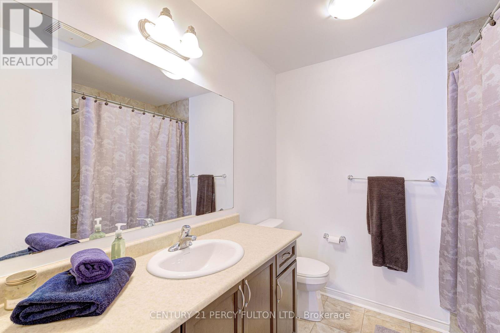 102 Russel Drive, Bradford West Gwillimbury, Ontario  L3Z 0M7 - Photo 30 - N12307065