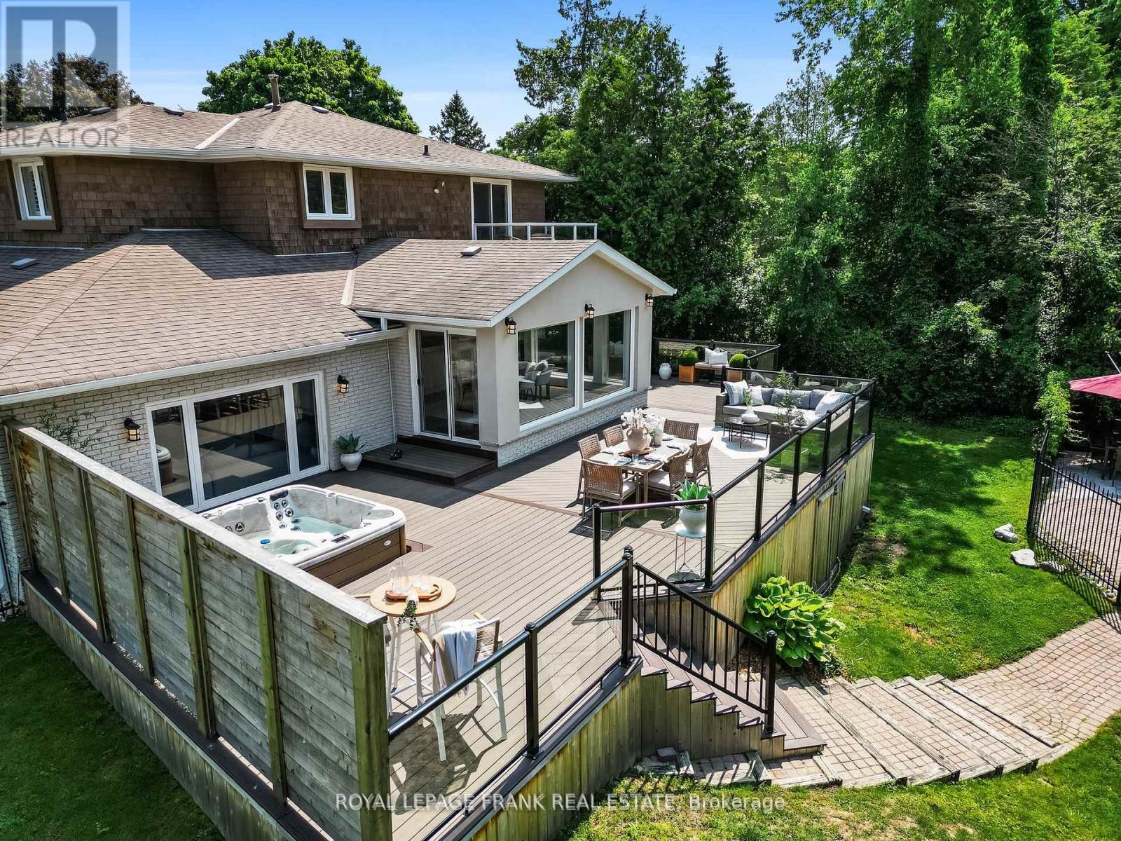 251 Sherwood Court, Oshawa, Ontario  L1G 6P5 - Photo 40 - E12307230