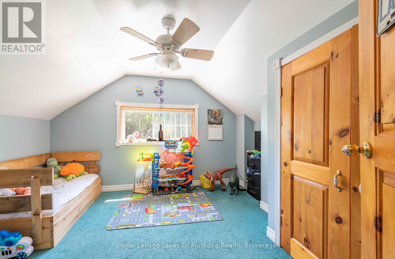 25 Florence Street W, Huntsville, Ontario  P1H 1V4 - Photo 11 - X12307127