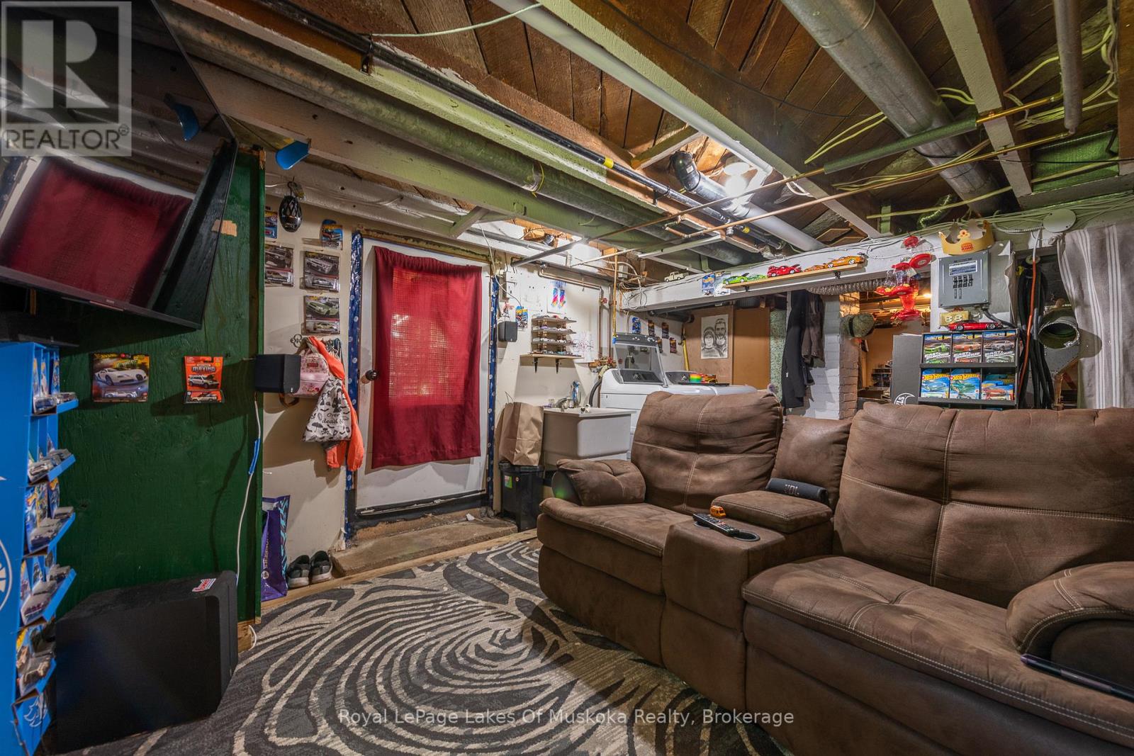 25 Florence Street W, Huntsville, Ontario  P1H 1V4 - Photo 13 - X12307127