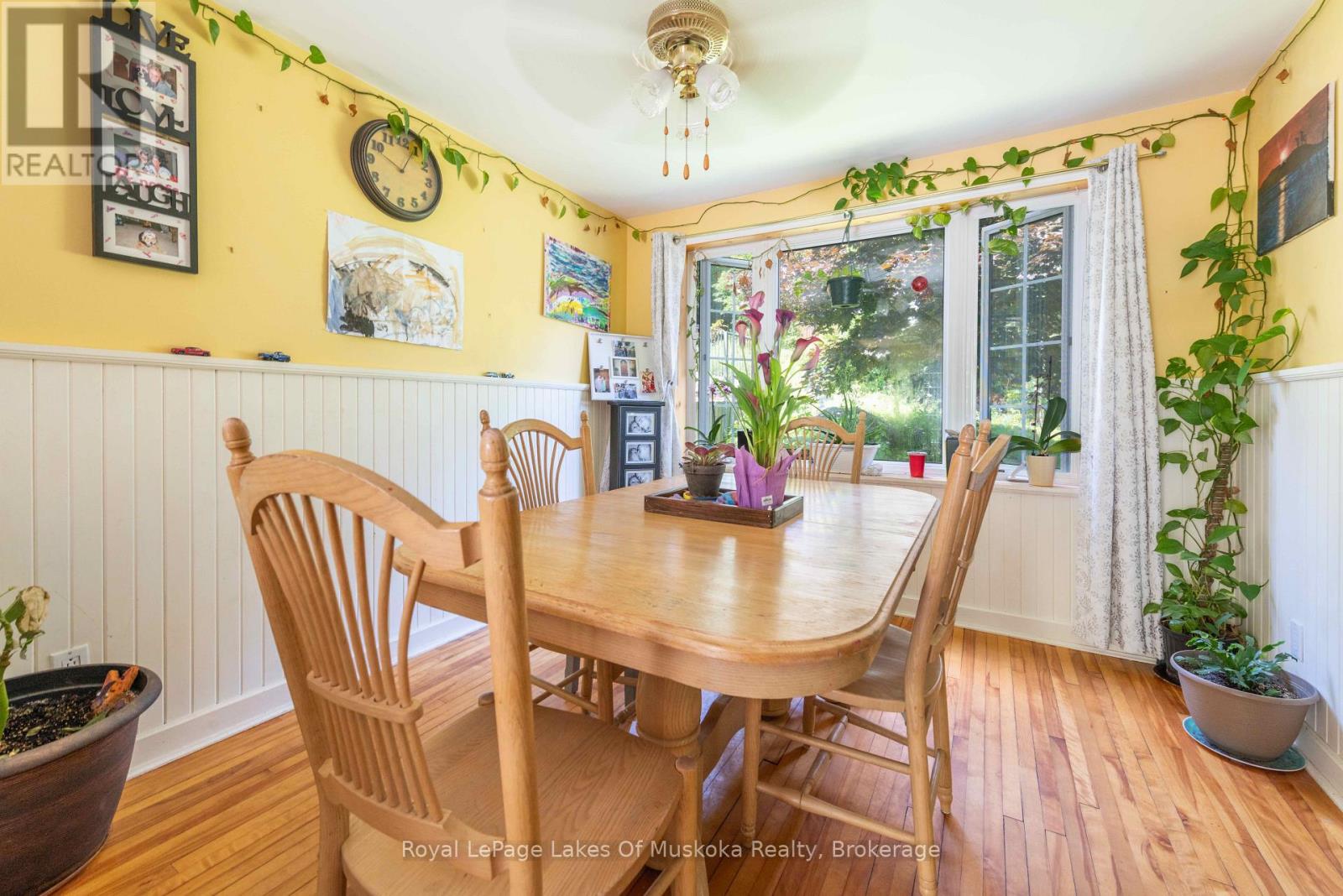 25 Florence Street W, Huntsville, Ontario  P1H 1V4 - Photo 6 - X12307127
