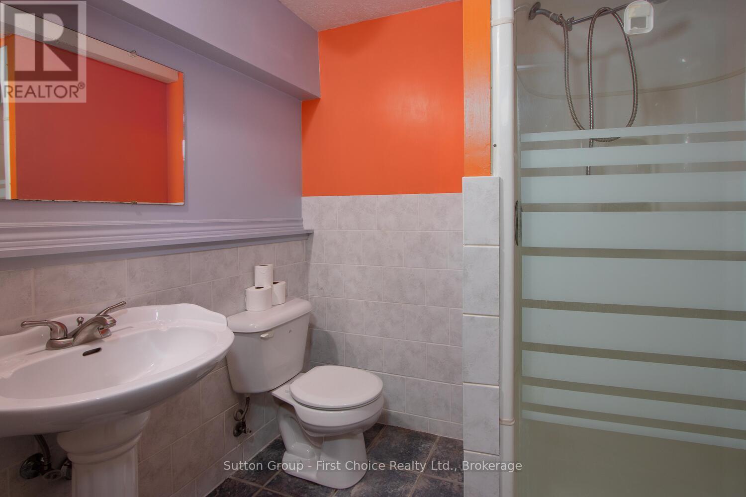 270 Devon Street, Stratford, Ontario  N5A 2Z9 - Photo 30 - X12307157