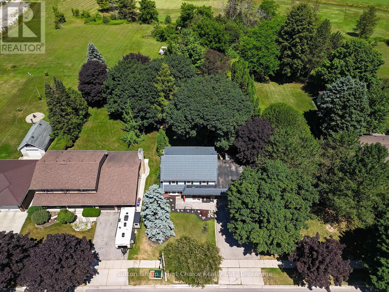 270 Devon Street, Stratford, Ontario  N5A 2Z9 - Photo 38 - X12307157