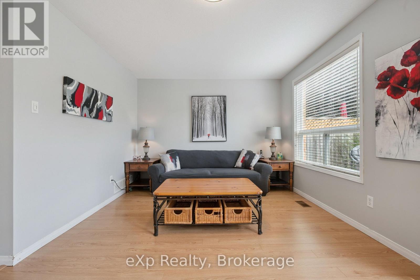 59 Swift Crescent, Guelph, Ontario  N1E 7J3 - Photo 17 - X12307221