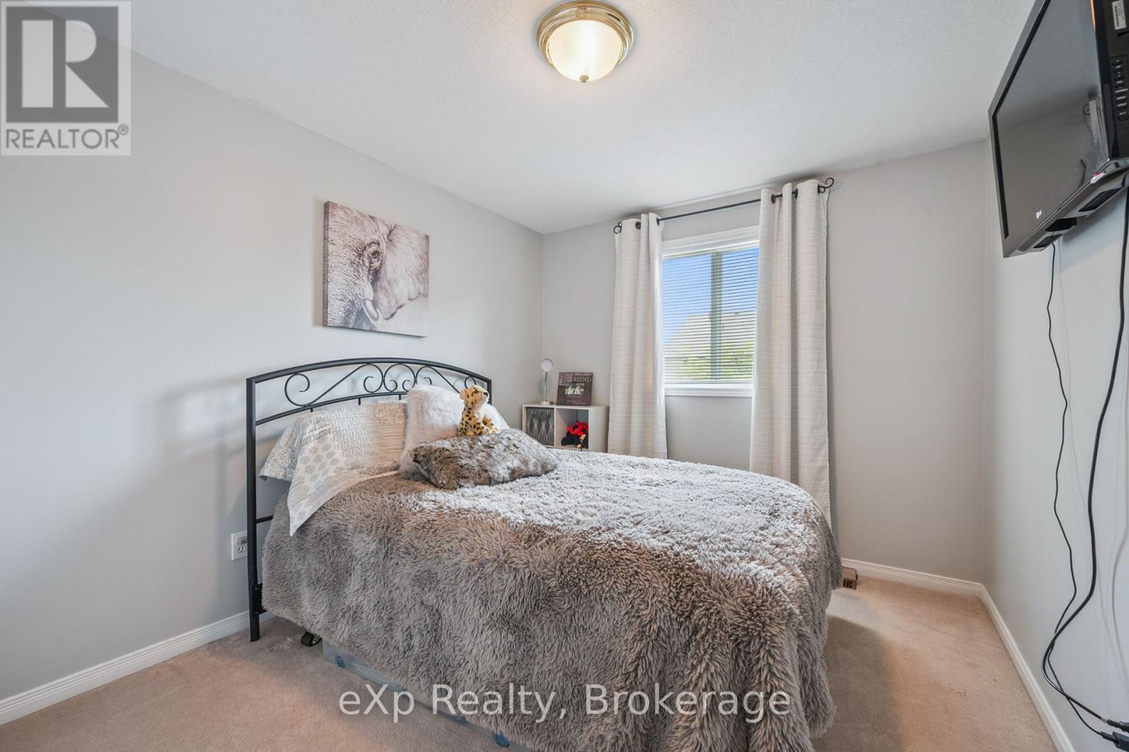 59 Swift Crescent, Guelph, Ontario  N1E 7J3 - Photo 27 - X12307221