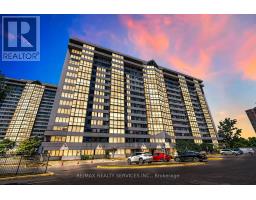 306 - 21 MARKBROOK LANE N, Toronto, Ontario