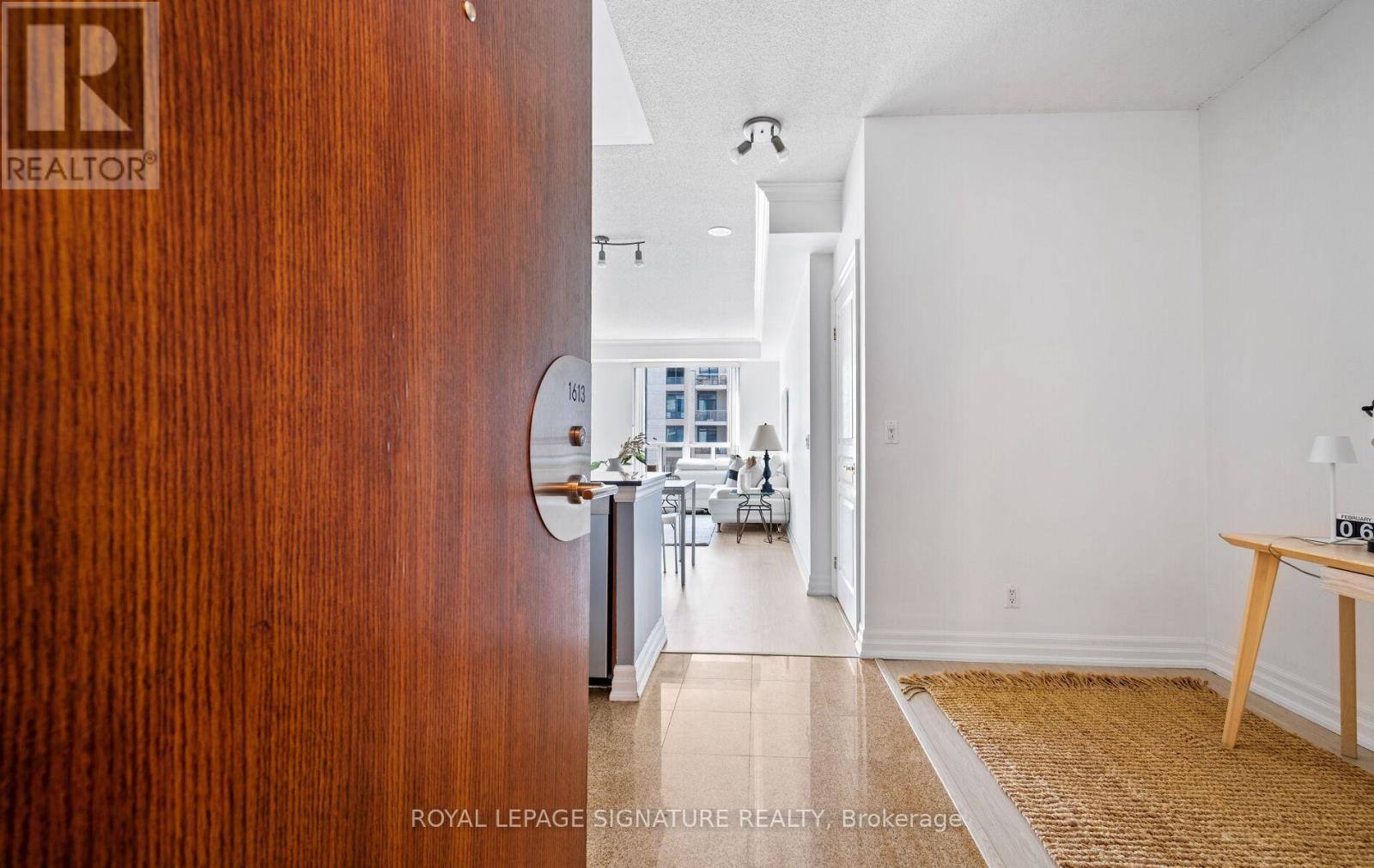 1613 - 2083 Lake Shore Boulevard W, Toronto, Ontario  M8V 4G2 - Photo 10 - W12306999