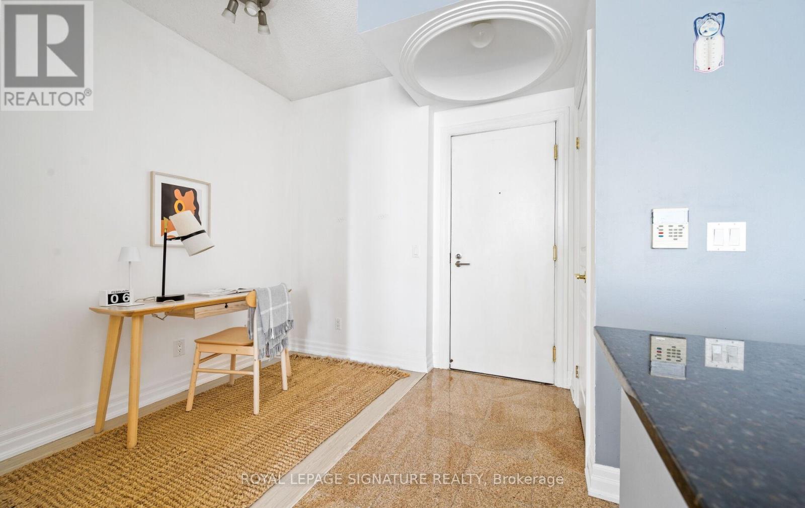 1613 - 2083 Lake Shore Boulevard W, Toronto, Ontario  M8V 4G2 - Photo 11 - W12306999