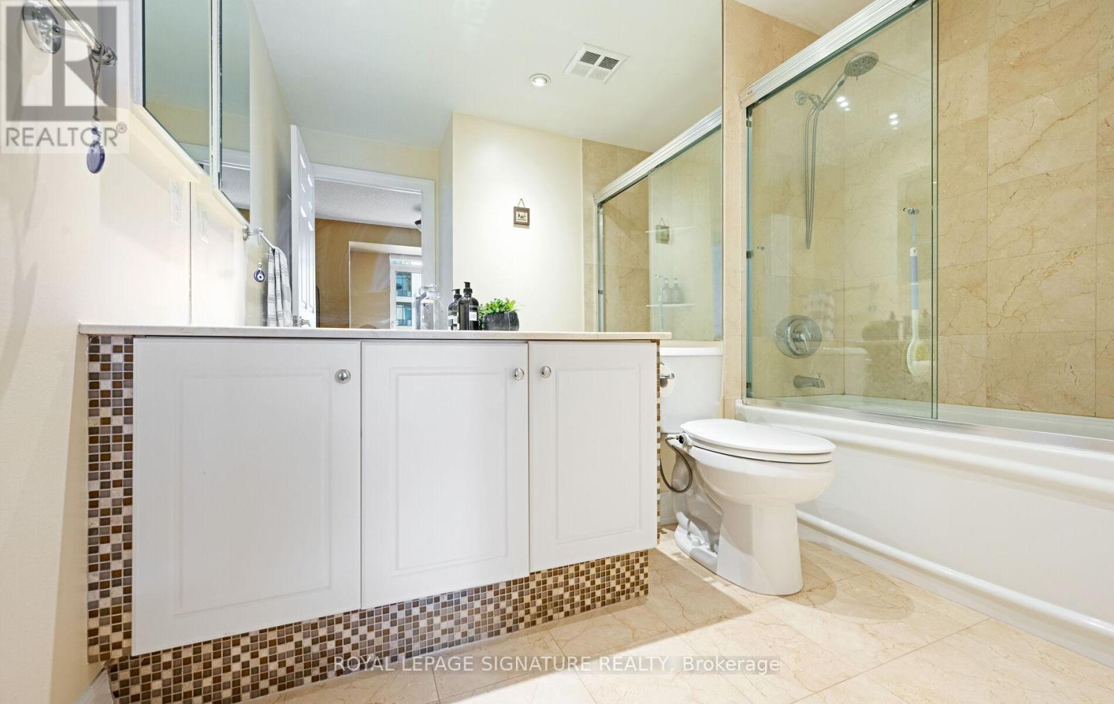 1613 - 2083 Lake Shore Boulevard W, Toronto, Ontario  M8V 4G2 - Photo 28 - W12306999