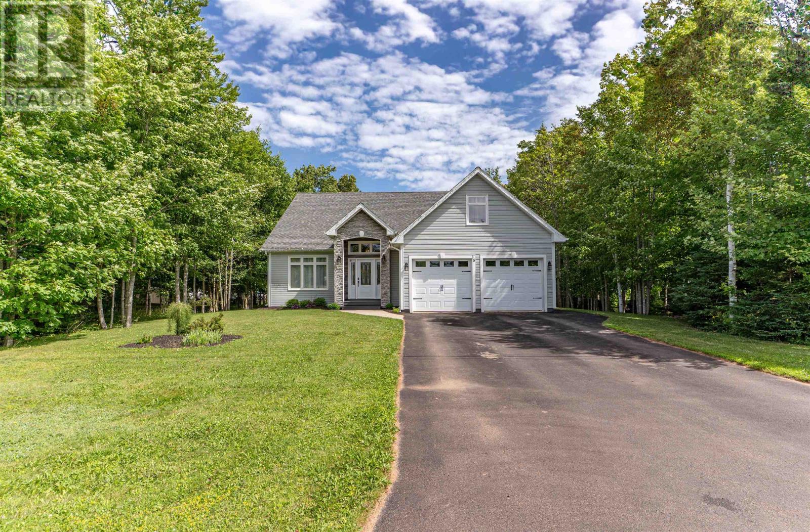 15 Heritage Drive, Miscouche, Prince Edward Island  C0B 1T0 - Photo 3 - 202518718