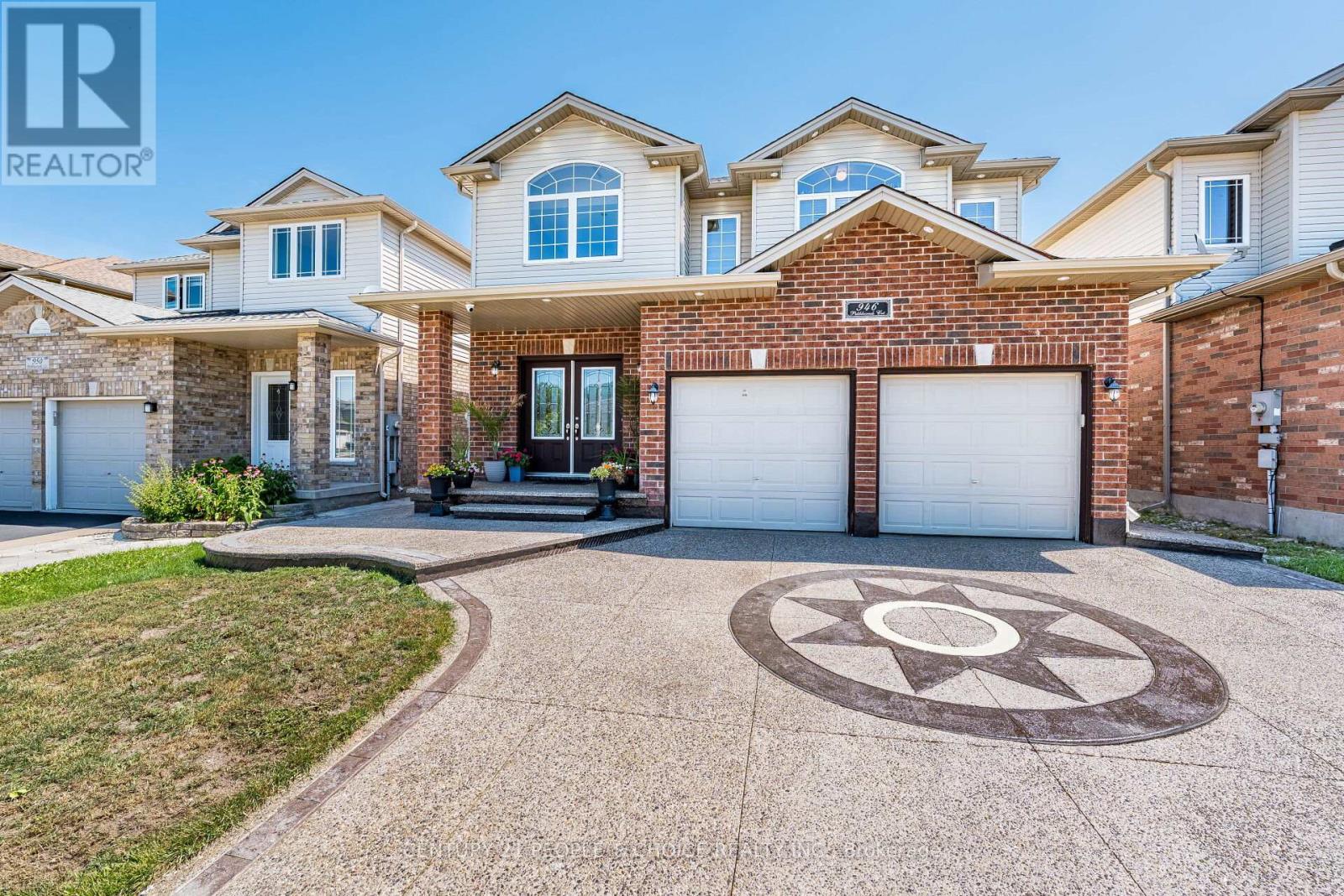 Property at 946 PEBBLECREEK COURT N image 1