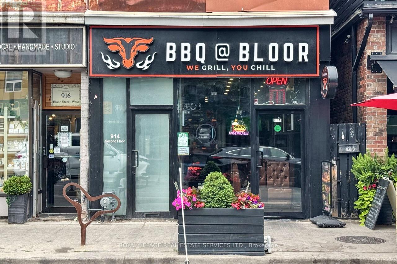 914 Bloor Street W, Toronto (Palmerston-Little Italy), Ontario  M6H 1L1 - Photo 1 - C12307199