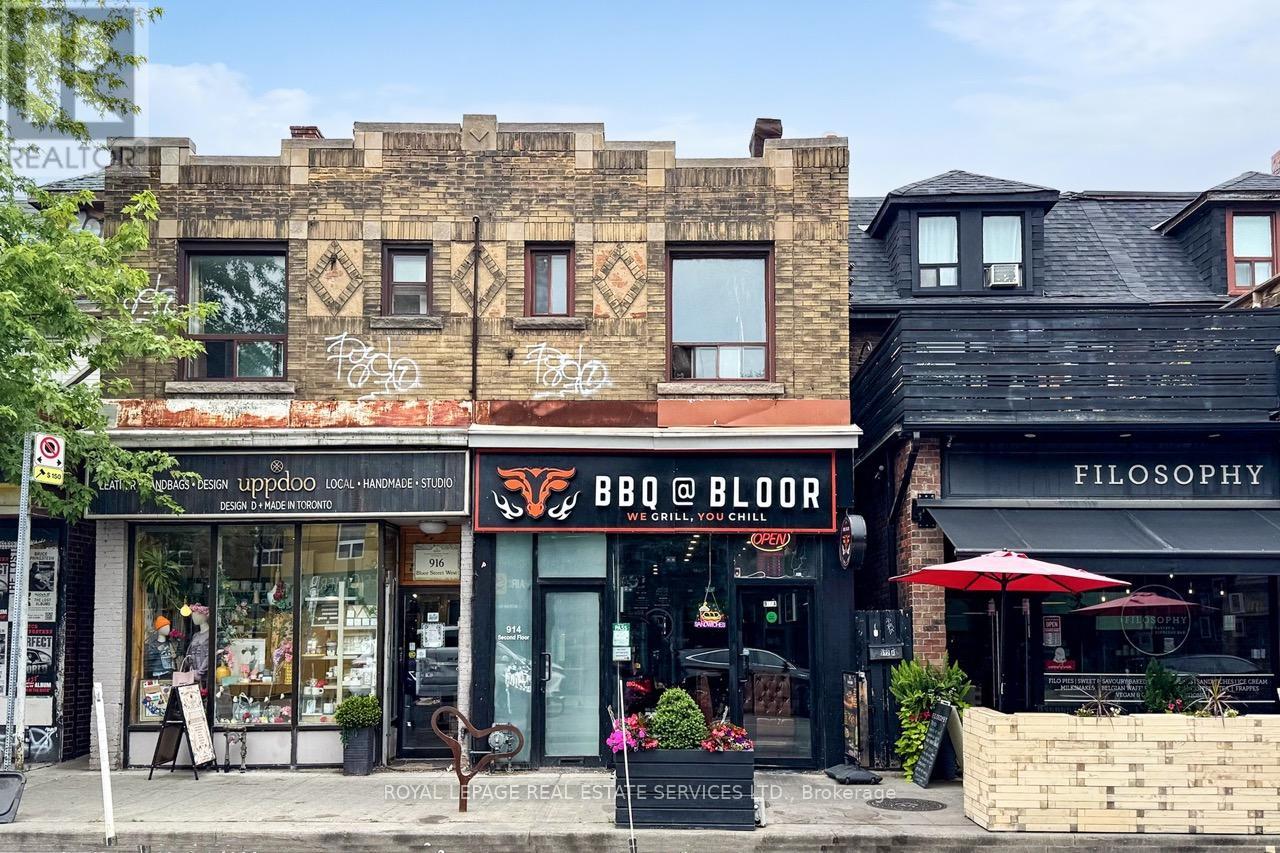 914 Bloor Street W, Toronto (Palmerston-Little Italy), Ontario  M6H 1L1 - Photo 2 - C12307199