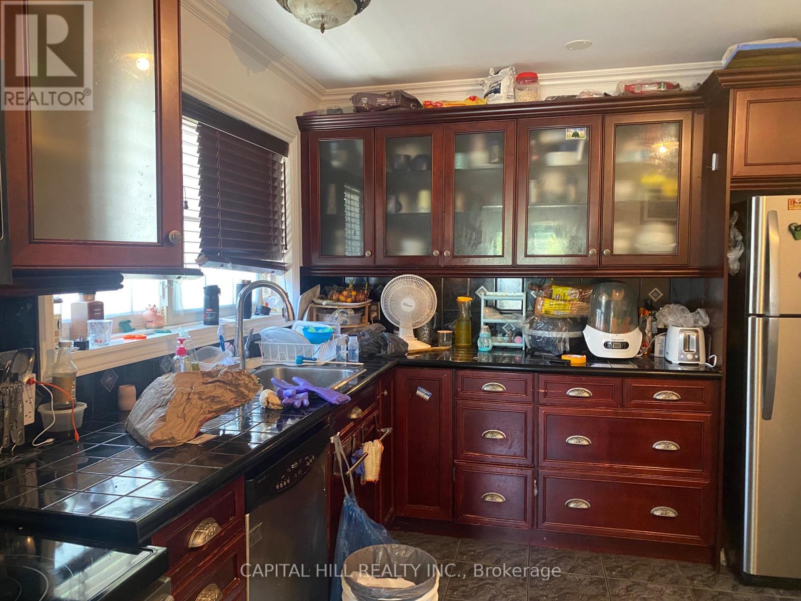 Property at 38 CLIFFSIDE DRIVE image 4