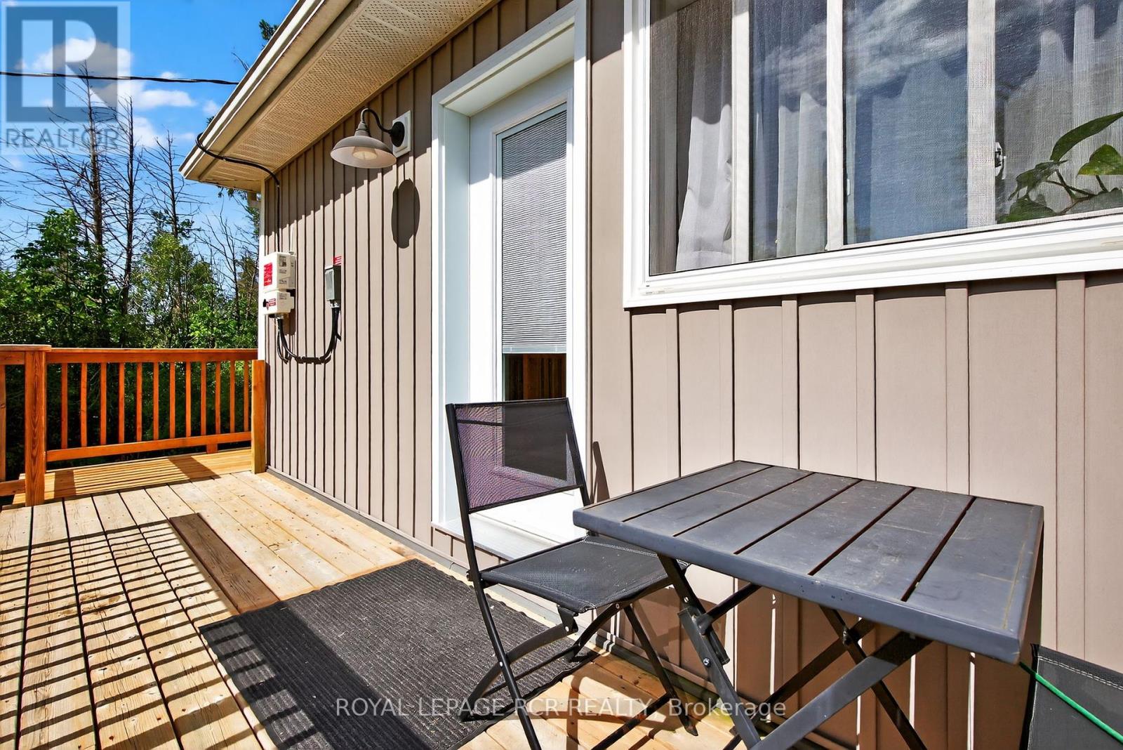 8 Mustard Street, Uxbridge, Ontario  L9P 1R2 - Photo 5 - N12307129