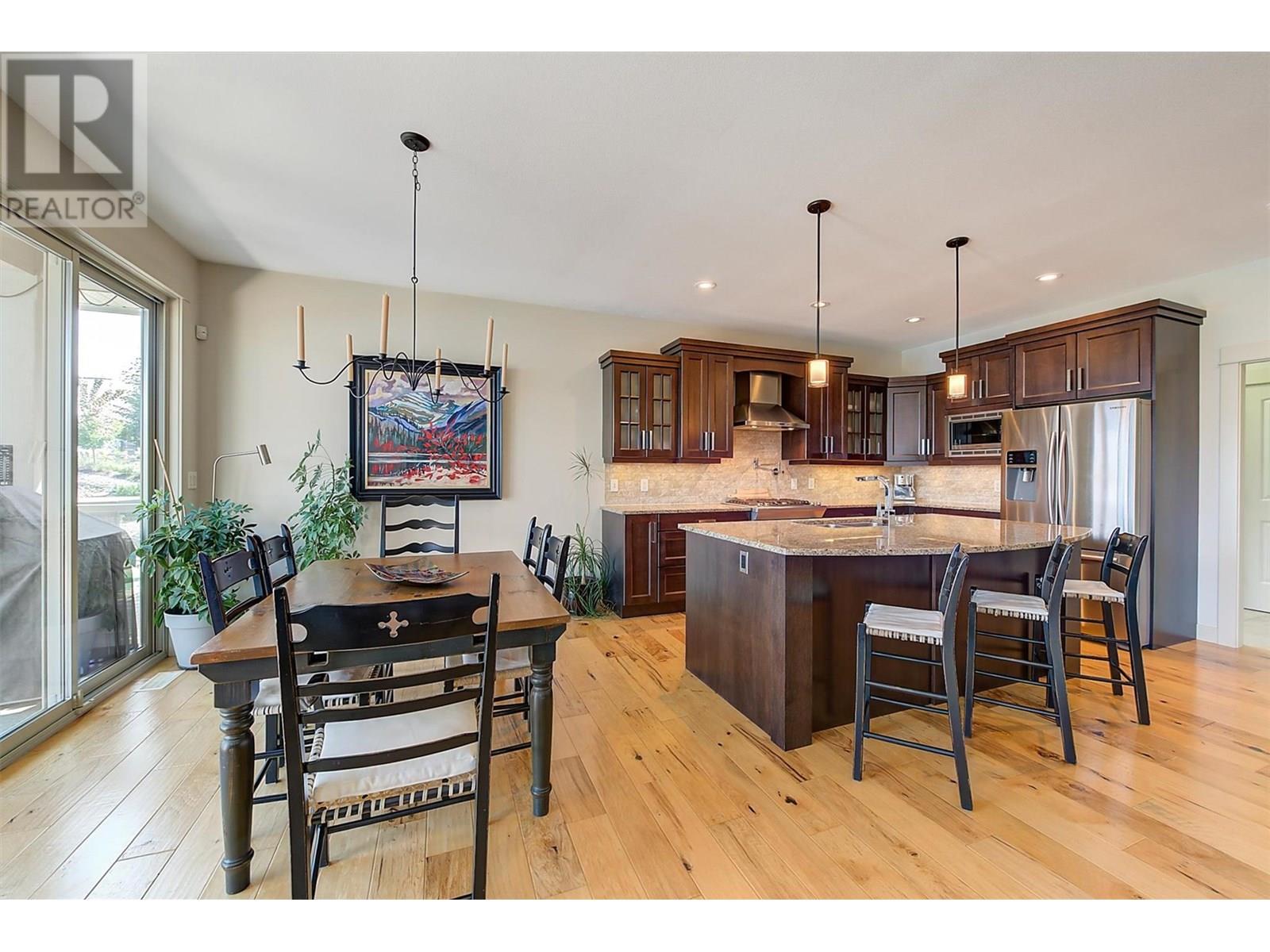 Property at 2191 Salerno Court image 3