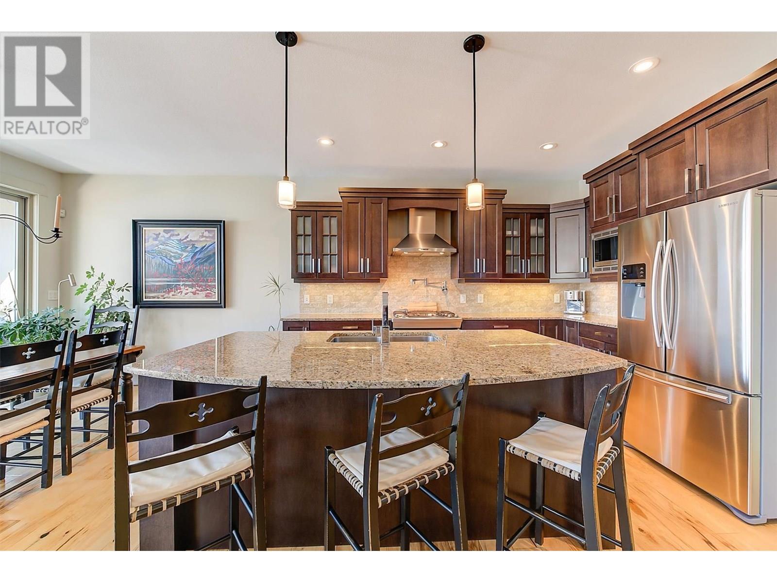 Property at 2191 Salerno Court image 5