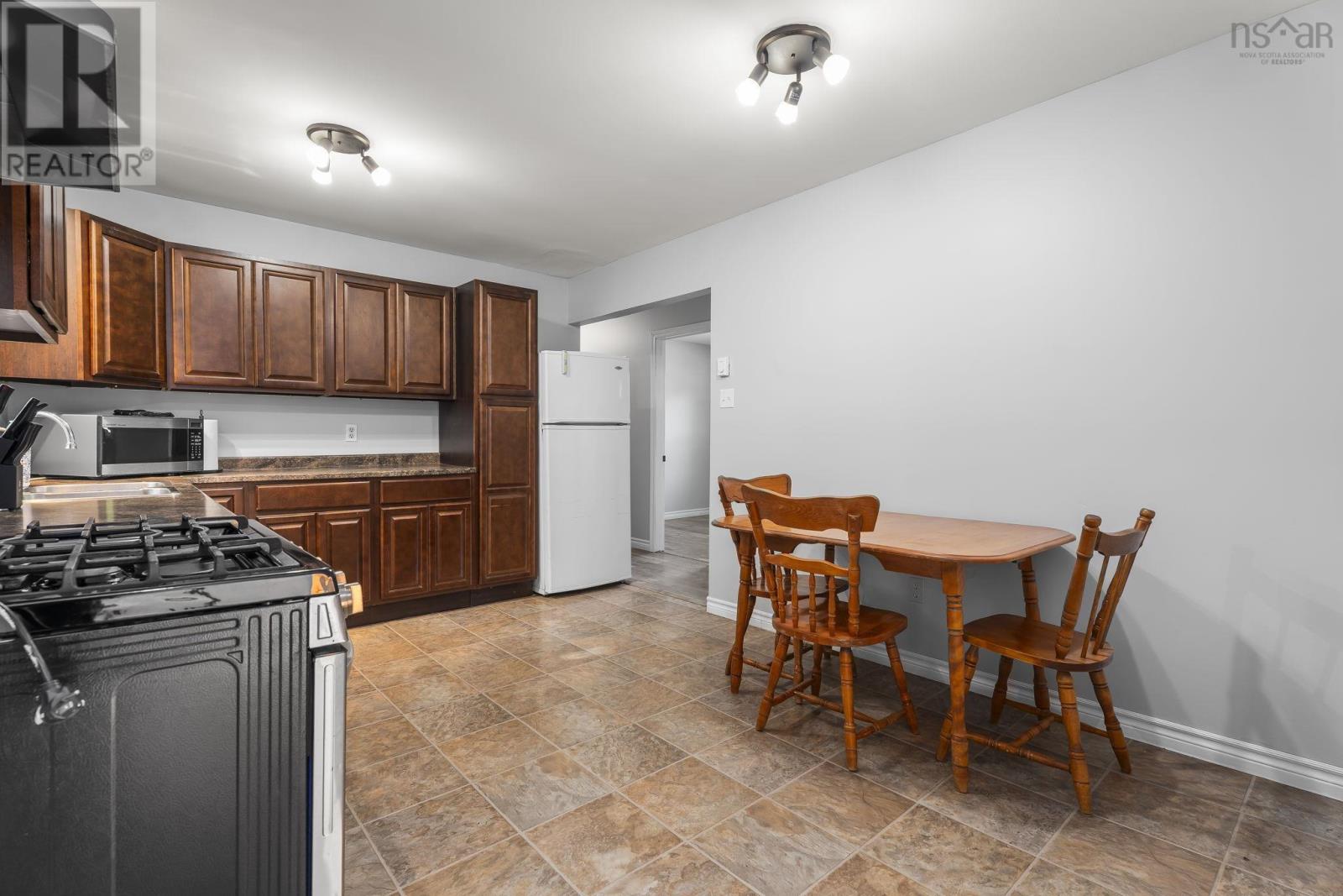 38 Morley Avenue, Truro Heights, Nova Scotia  B6L 1M7 - Photo 12 - 202518722