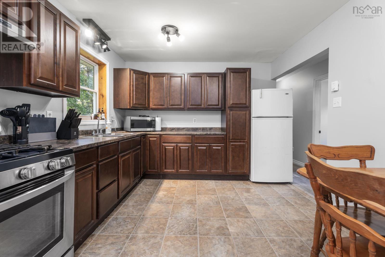 38 Morley Avenue, Truro Heights, Nova Scotia  B6L 1M7 - Photo 14 - 202518722