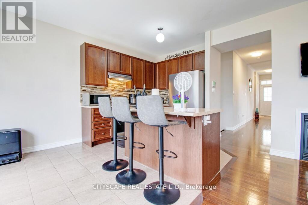 151 Allegro Drive, Brampton, Ontario  L6Y 5X9 - Photo 12 - W12307103