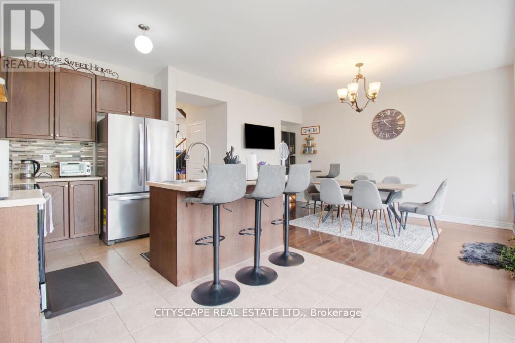 151 Allegro Drive, Brampton, Ontario  L6Y 5X9 - Photo 8 - W12307103
