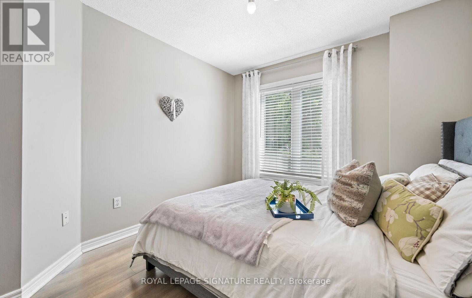 5675 Raleigh Street, Mississauga, Ontario  L5M 7E6 - Photo 32 - W12307216