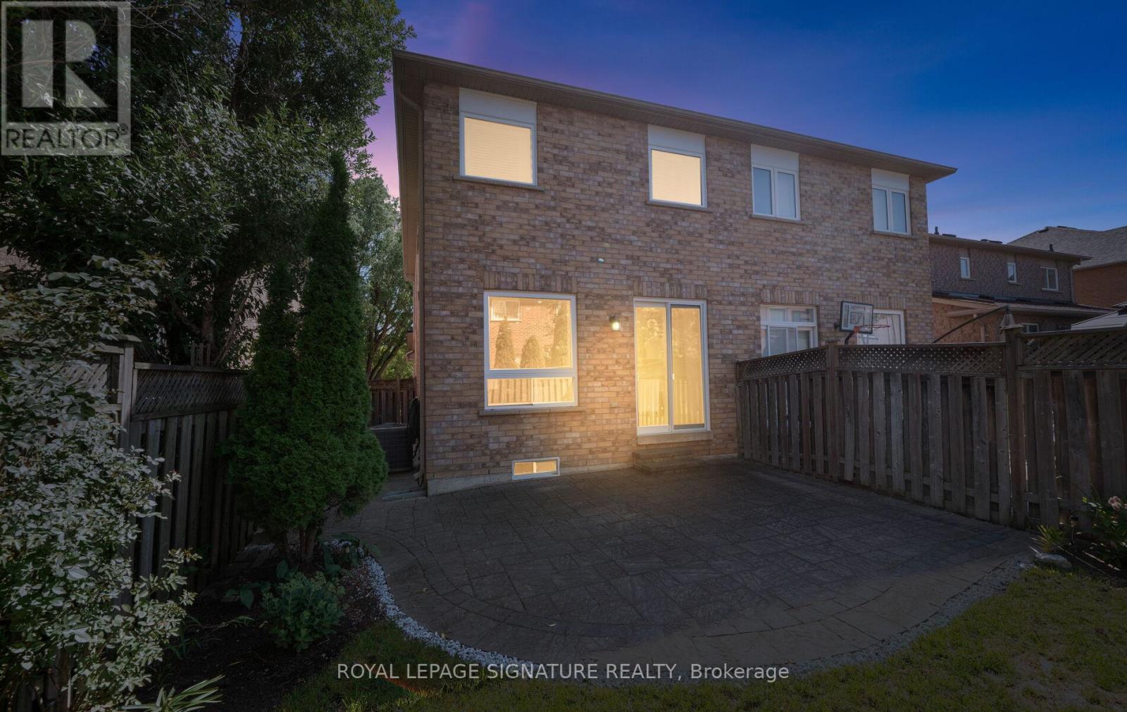 5675 Raleigh Street, Mississauga, Ontario  L5M 7E6 - Photo 42 - W12307216
