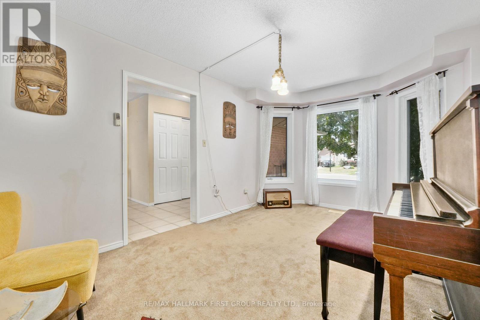 120 Sutherland Crescent, Cobourg, Ontario  K9A 5L1 - Photo 7 - X12307219