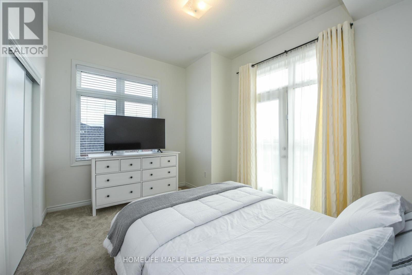 215 - 30 Halliford Place, Brampton (Bram East), Ontario  L6P 4R1 - Photo 31 - W12300872