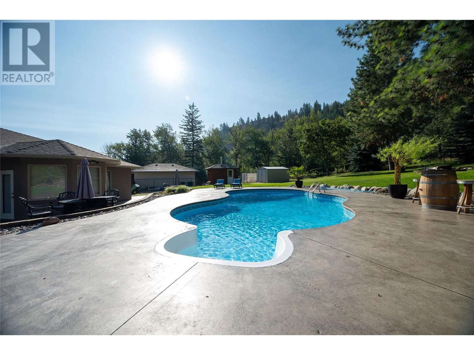 585 Coyote Drive, Kamloops, British Columbia  V2C 6T9 - Photo 53 - 10356232