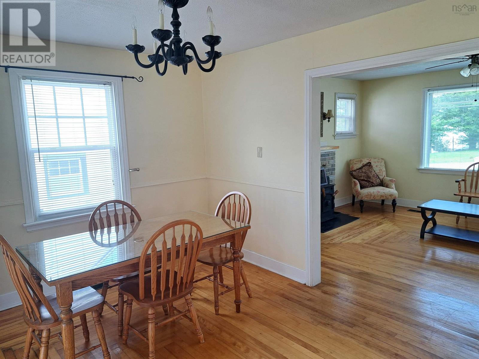 108 Young Street, Truro, Nova Scotia  B2N 3X1 - Photo 11 - 202514350