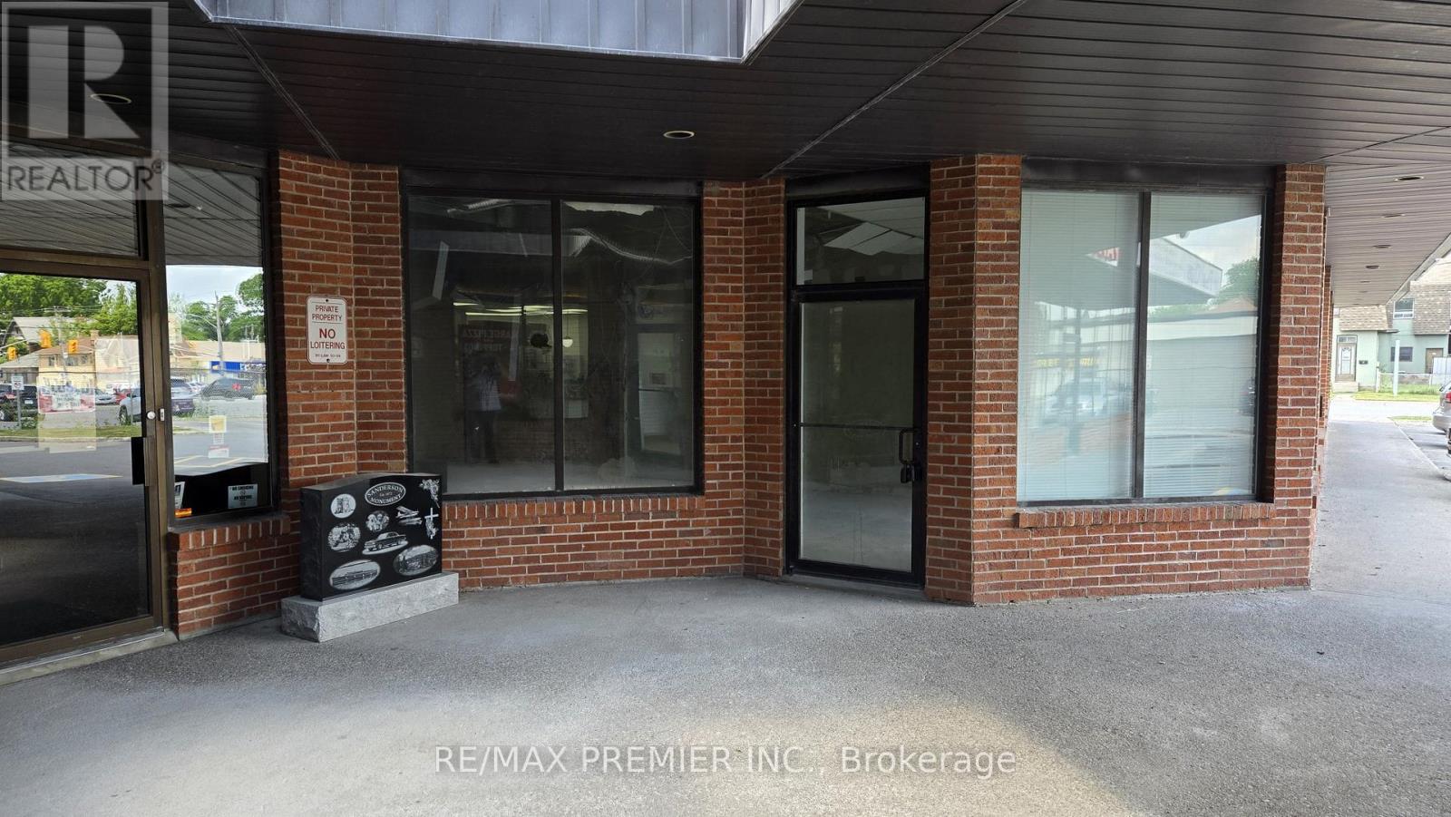 4 - 17 Russell Street W, Kawartha Lakes, Ontario  K9V 2W5 - Photo 3 - X12277403
