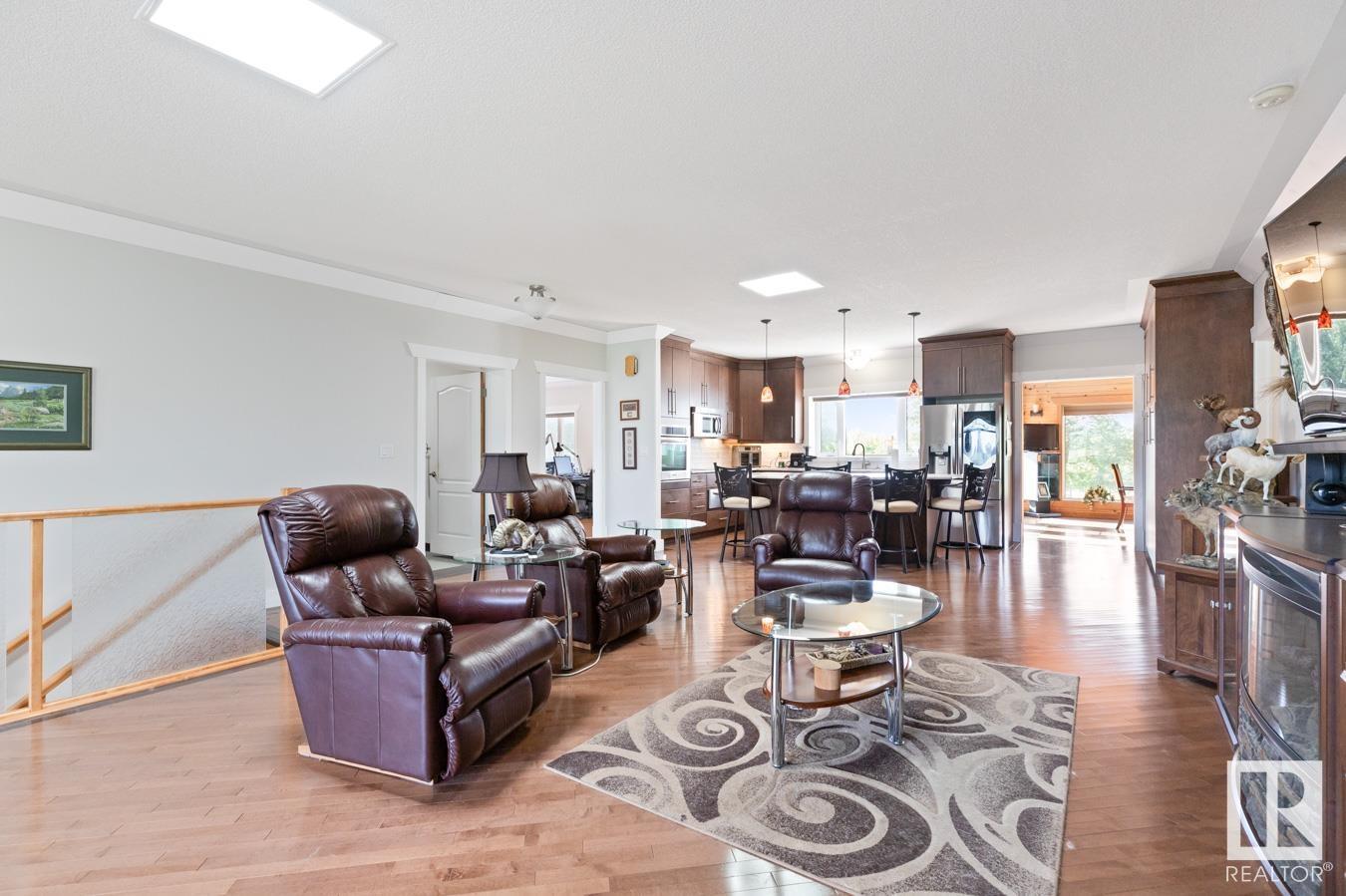 Property at #115 50512 RGE ROAD 245 image 2