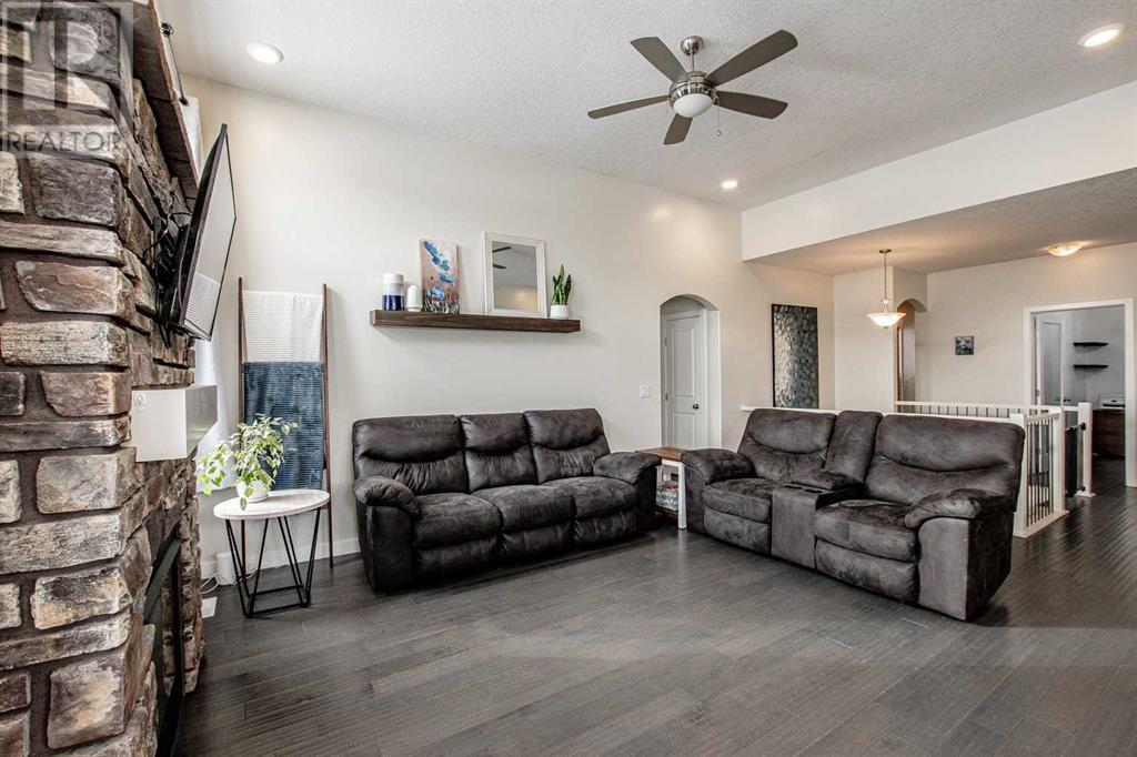 Property at 15421 104B Street image 5