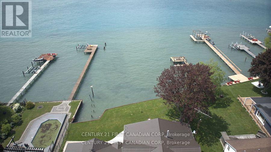 3875 St Clair Parkway, St. Clair, Ontario  N0P 2H0 - Photo 11 - X12307353