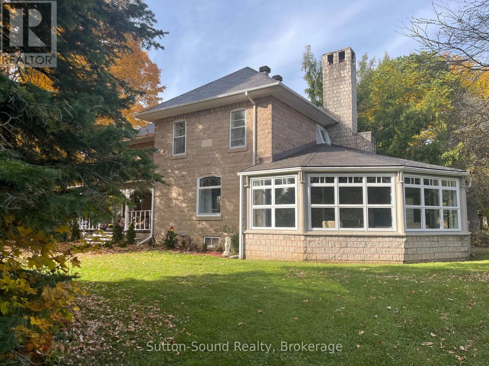 382105 17 Concession, Georgian Bluffs, Ontario  N0H 2T0 - Photo 1 - X12154628