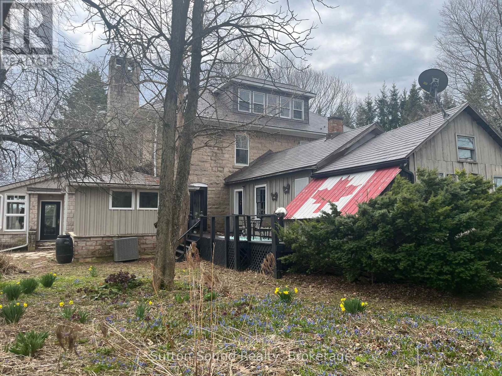 382105 17 Concession, Georgian Bluffs, Ontario  N0H 2T0 - Photo 37 - X12154628