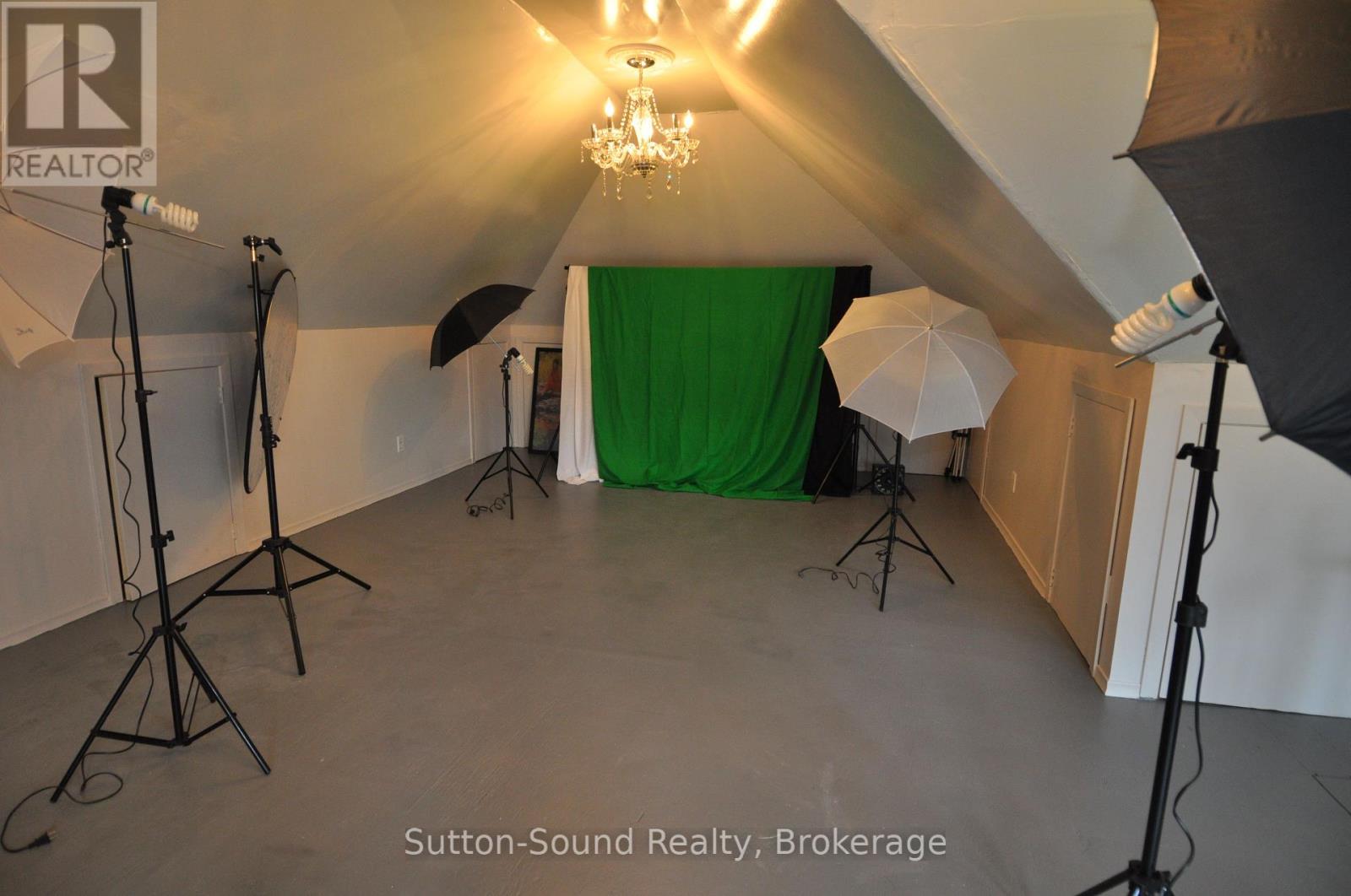 382105 17 Concession, Georgian Bluffs, Ontario  N0H 2T0 - Photo 43 - X12154628