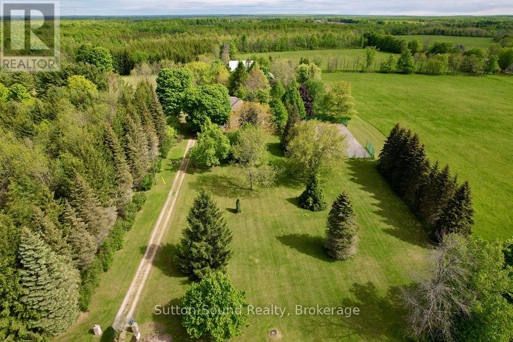 382105 17 Concession, Georgian Bluffs, Ontario  N0H 2T0 - Photo 47 - X12154628