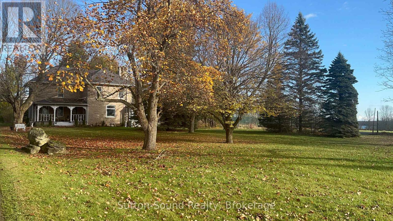 382105 17 Concession, Georgian Bluffs, Ontario  N0H 2T0 - Photo 32 - X12154628