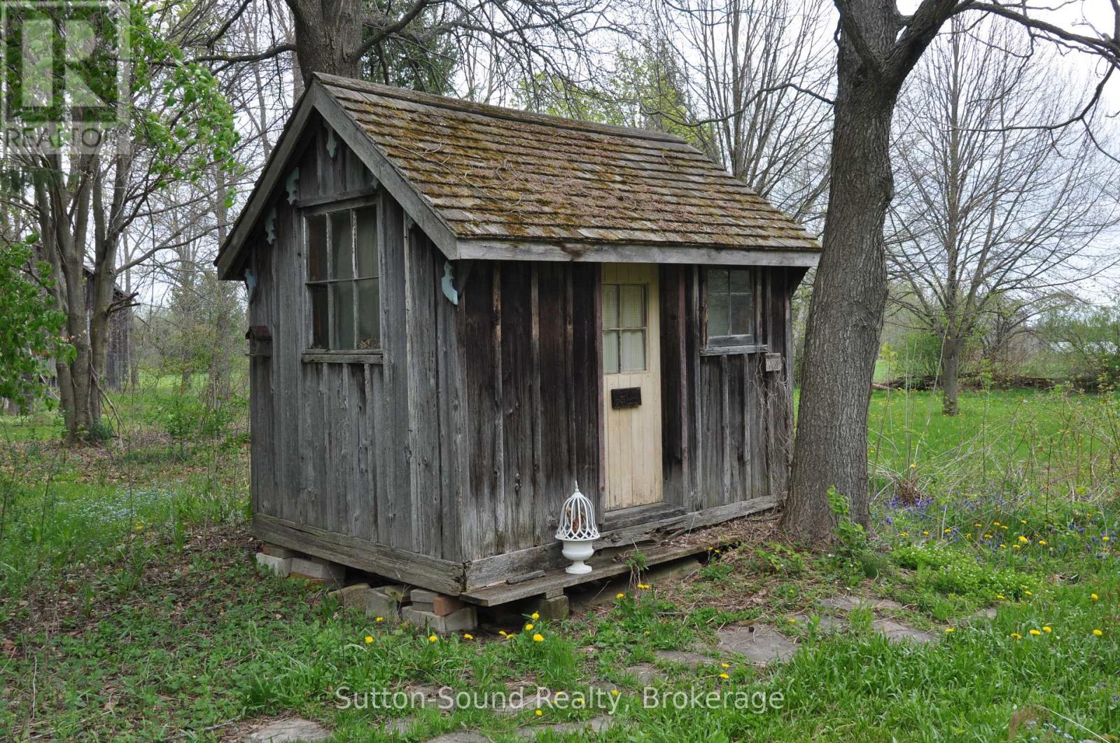 382105 17 Concession, Georgian Bluffs, Ontario  N0H 2T0 - Photo 46 - X12154628
